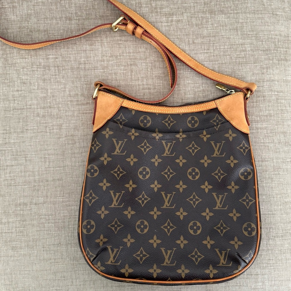 Louis Vuitton Monogram Crossbody in Brown and Tan Leather Trim